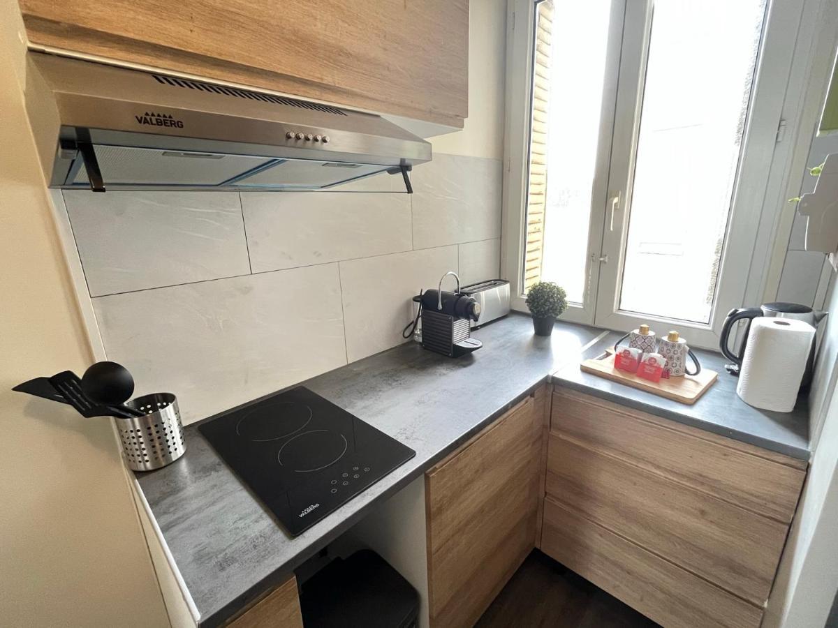 Le Vicomte Apartment Melun Exterior foto
